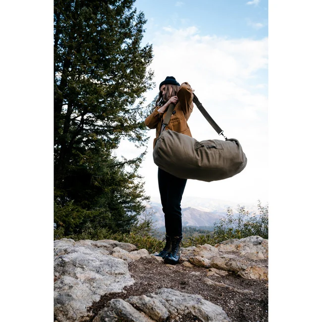 Stansport Zippered Canvas Deluxe Duffel Bag O.D. Green - Image 3