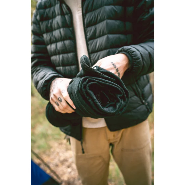 Fleece Sleeping Bag - 75 IN X 32 IN - BLACK - Image 10